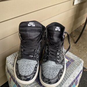 Retro Air Jordan OG black / grey size 9.5